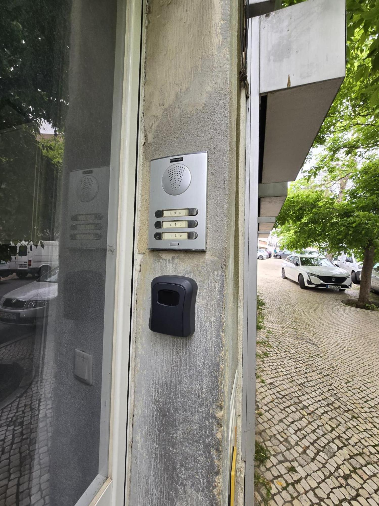 Comfy 3 Bedroom Apartment Campo De Ourique Lisboa 外观 照片